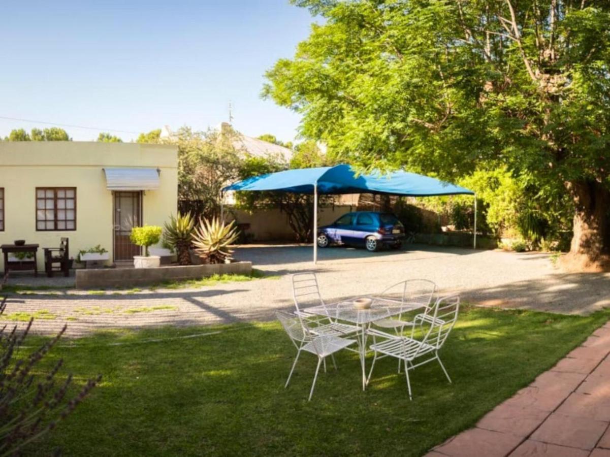 Oude Pastorie Hotel Cradock Exterior photo